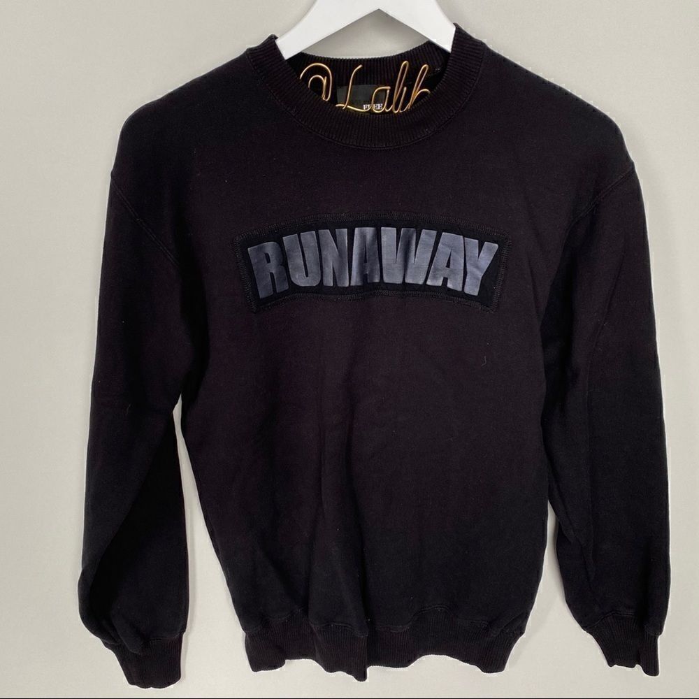 Aritzia Wilfred Free Runaway Black Pullover